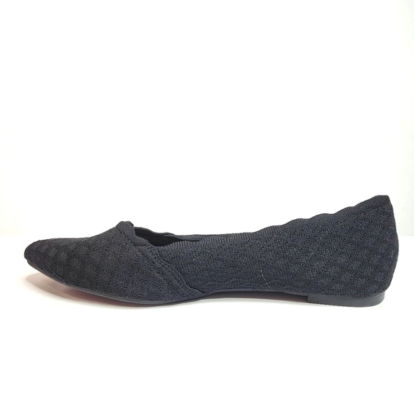 Torrid Stretched Knit Pointed Toe Flat Wide Women's - Picture 5 of 5